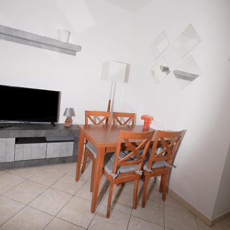 Delightful Apartment Close To The Center Λίντο ντι Όστια Εξωτερικό φωτογραφία