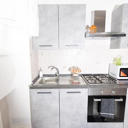 Delightful Apartment Close To The Center Λίντο ντι Όστια Εξωτερικό φωτογραφία